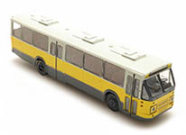 118-487.070.39 - H0 - Regionalbus unbedruckt, DAF Vorderseite 2, Ausstieg Mitte